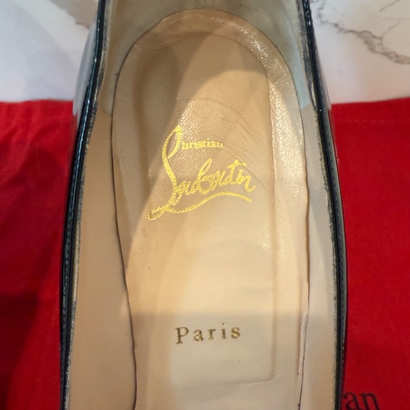 Christian Louboutin Black Patent Round Toe Classic Heels, Size 42 - Picture 5 of 8